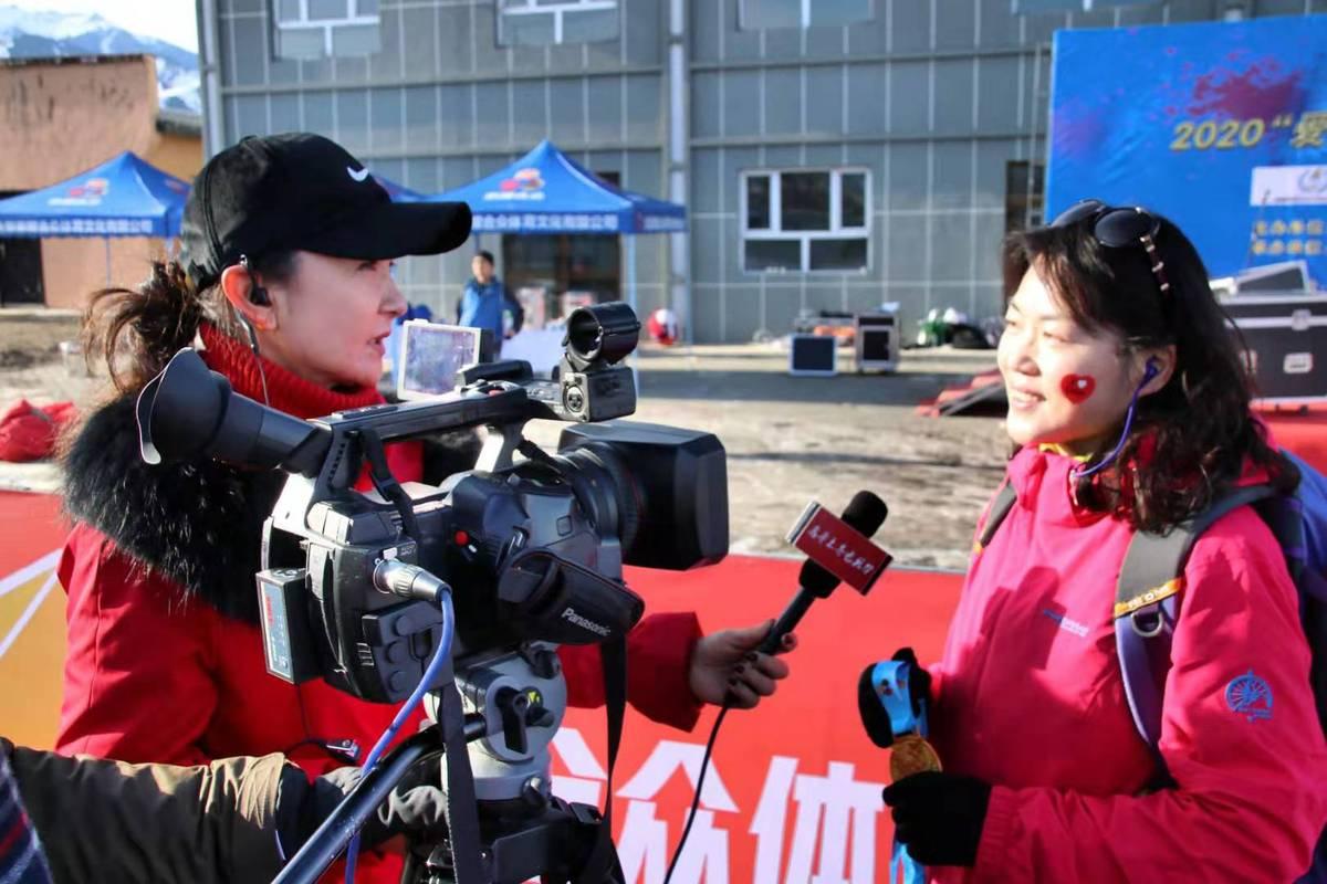 高原牦牛大賽，速度與力量的角逐