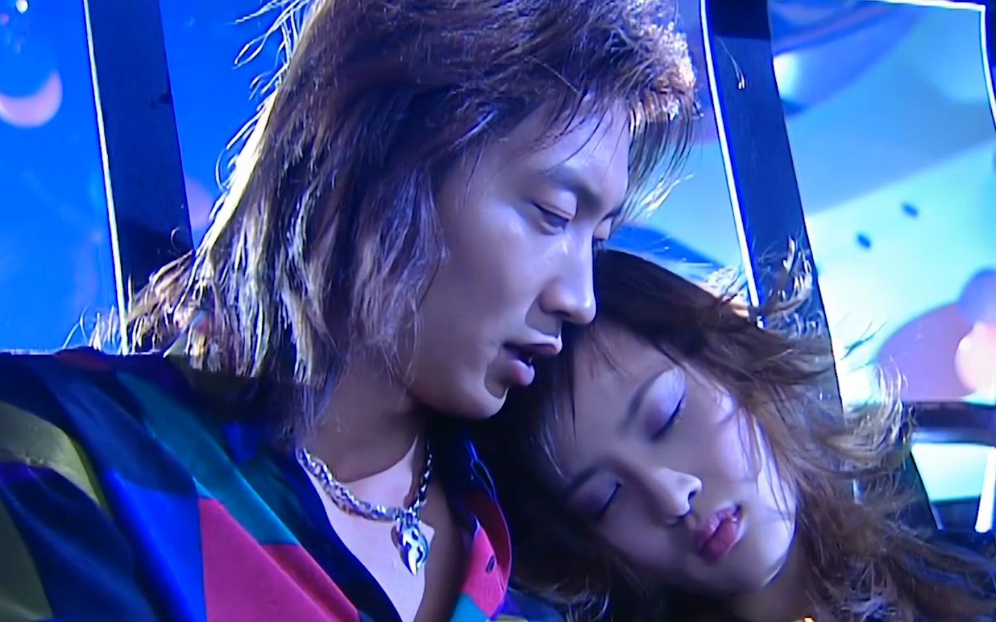 水晶之戀主題曲，探索變化中的學(xué)習(xí)，自信與成就的力量