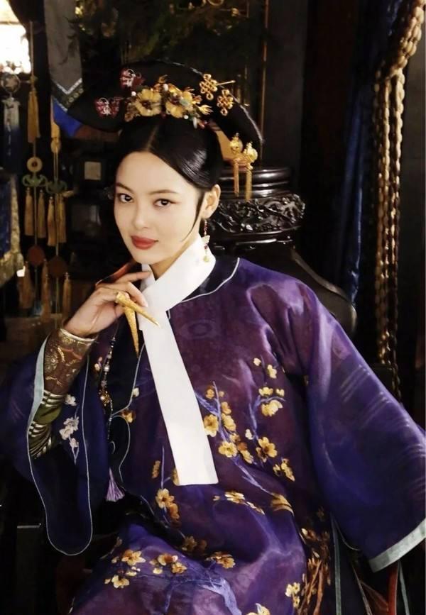 暖愛電視劇演員，演技與角色的無縫融合之旅