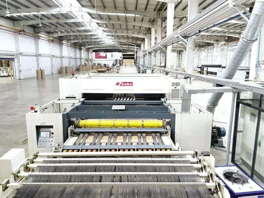 紙箱廠設備價格深度解析與探討，全方位探討紙箱生產(chǎn)設備價格及選購建議