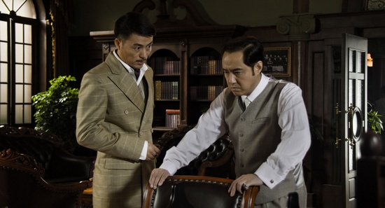 向東是大海演員陣容揭秘，日常趣事與深厚友情的溫馨故事