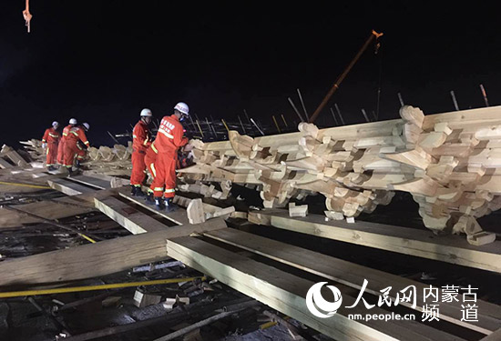 鄂爾多斯工地坍塌最新消息及小巷奇遇揭秘