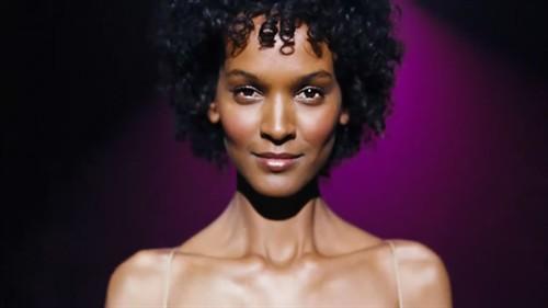 沙漠之花演員，演繹極端環(huán)境中的生命奇跡