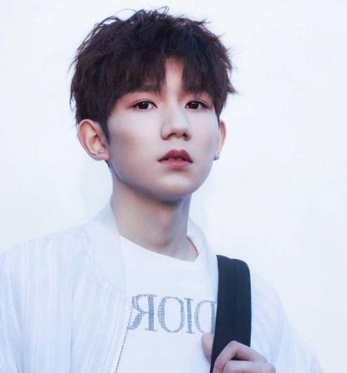 抽煙明星,抽煙明星，星光背后的選擇與影響