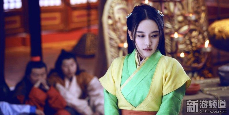 林允兒最新代言寫真集，展現(xiàn)公眾眼中的多元魅力