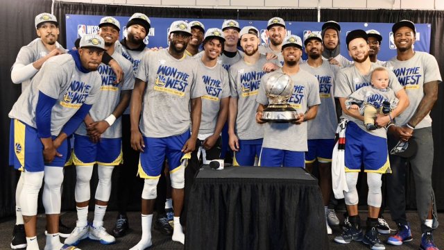 猛龍激戰(zhàn)新篇,猛龍激戰(zhàn)新篇章開啟??熱血競技，震撼來襲！