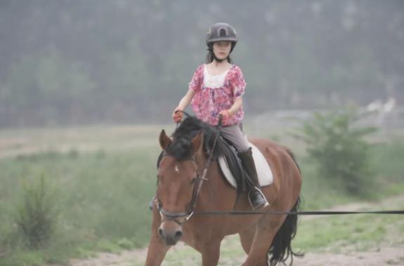 那年八歲，成長(zhǎng)、變化與無(wú)限可能的勵(lì)志故事——演員表全解析