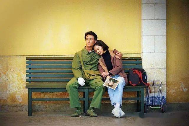 探索小巷中的特色小店，遠(yuǎn)離色情電影，感受生活的魅力