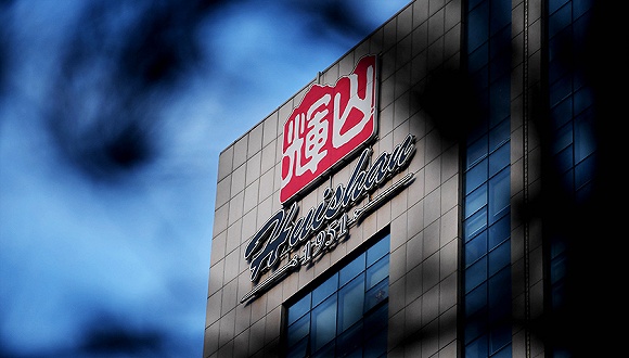 輝山乳業(yè)最新動(dòng)態(tài),輝山乳業(yè)最新動(dòng)態(tài)，小巷中的乳業(yè)瑰寶