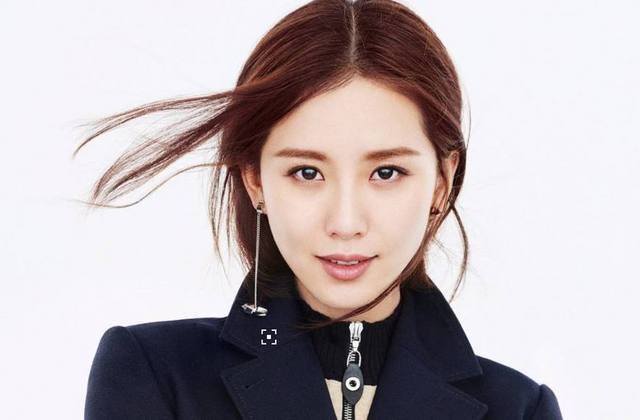 女明星英語學(xué)習(xí)指南，步驟詳解與必備技巧