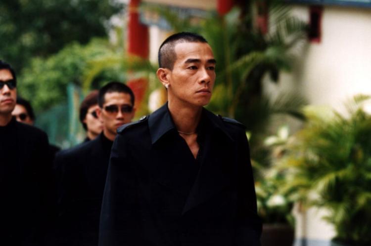 山雞演員的舞臺與生活風采