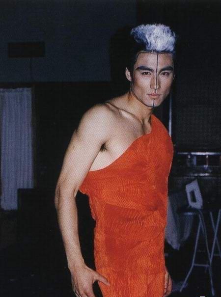 尊重隱私，倡導(dǎo)健康追星，理性對(duì)待明星裸露照片，小紅書(shū)風(fēng)格文章來(lái)襲