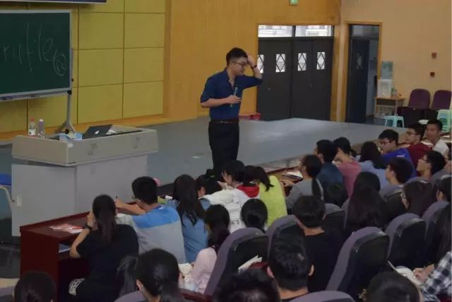 高中生演講比賽視頻，展現(xiàn)多元自我能力的舞臺