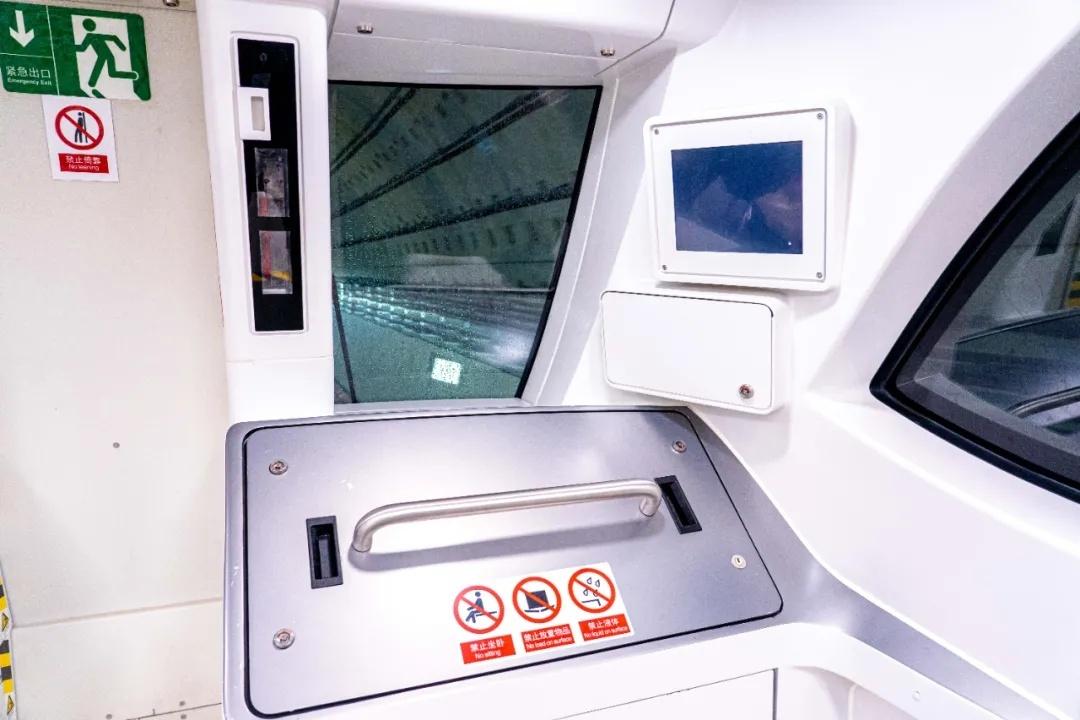 上海15號(hào)線地鐵駛向未來(lái)的勵(lì)志之旅最新動(dòng)態(tài)更新。