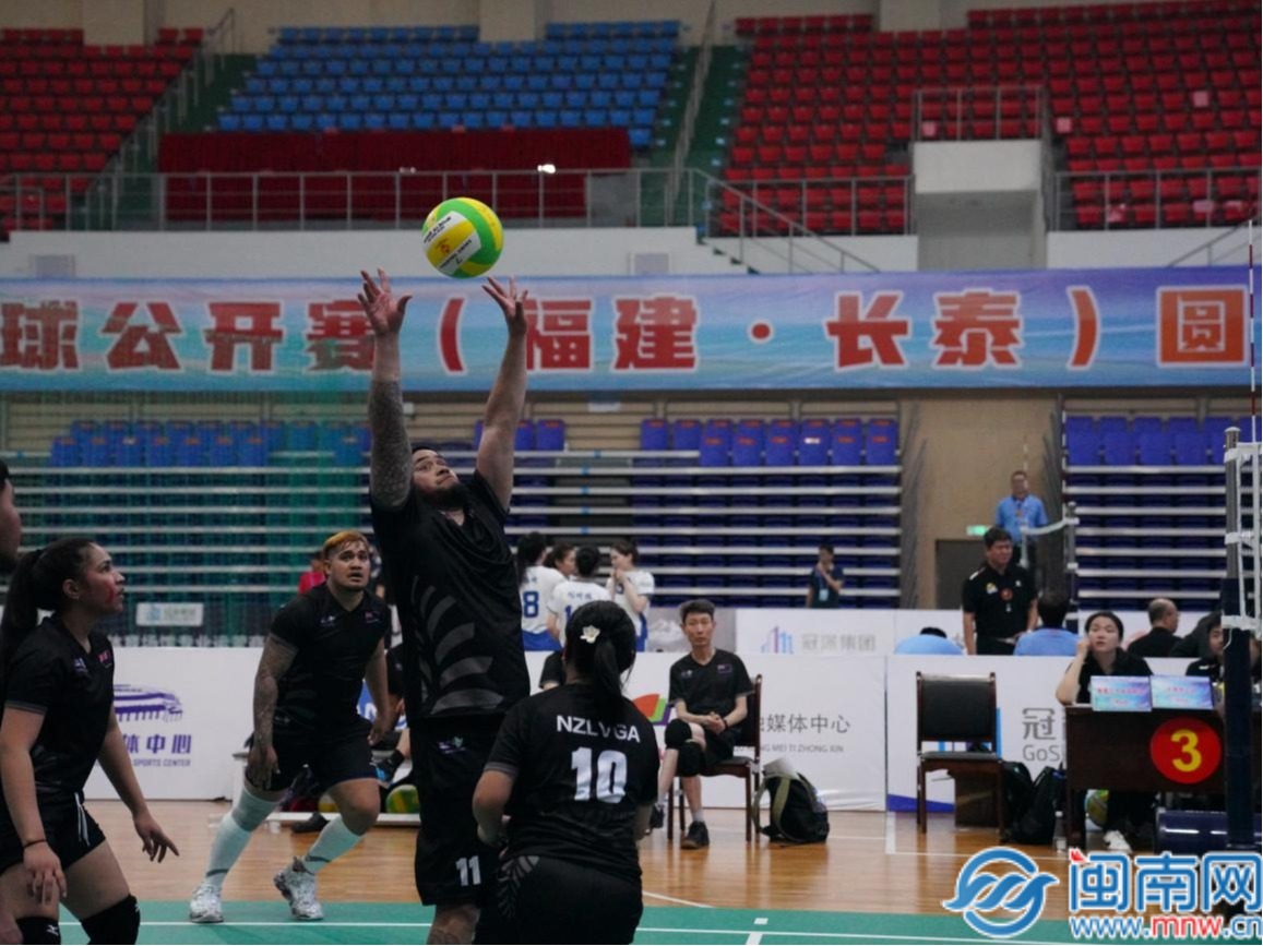 男子氣排球比賽，見(jiàn)證力量與成就感的源泉，自信閃耀瞬間！