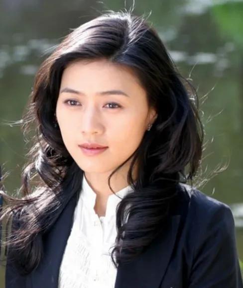 科技與藝術(shù)融合重塑視覺(jué)盛宴，明星演員圖片精選集