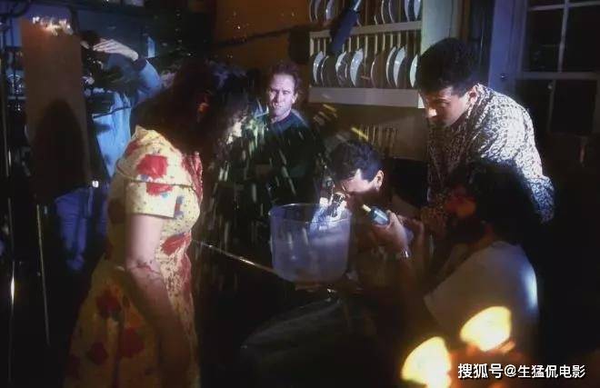 電影之夜，友情與回憶的碰撞，慎入十大特別黃的電影推薦（涉及敏感內(nèi)容）