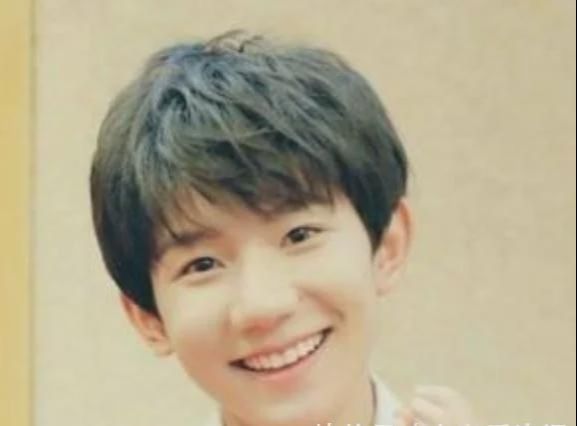 公眾眼中的笑臉明星，微笑魅力閃耀星辰