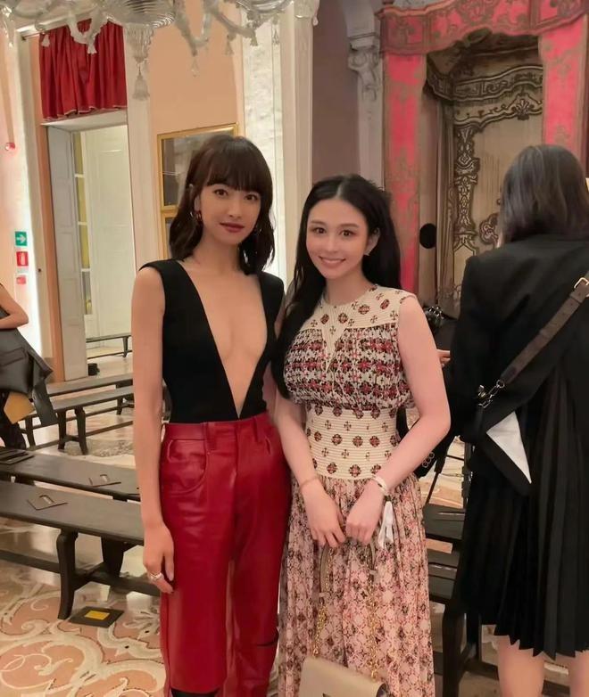 女明星內(nèi)褲照的秘密，小巷深處的時尚寶藏探索