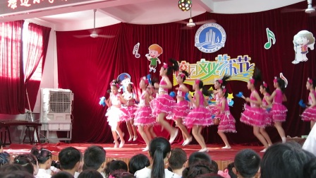 邁陳中心小學舞蹈比賽，教育文化現(xiàn)象的深度解讀