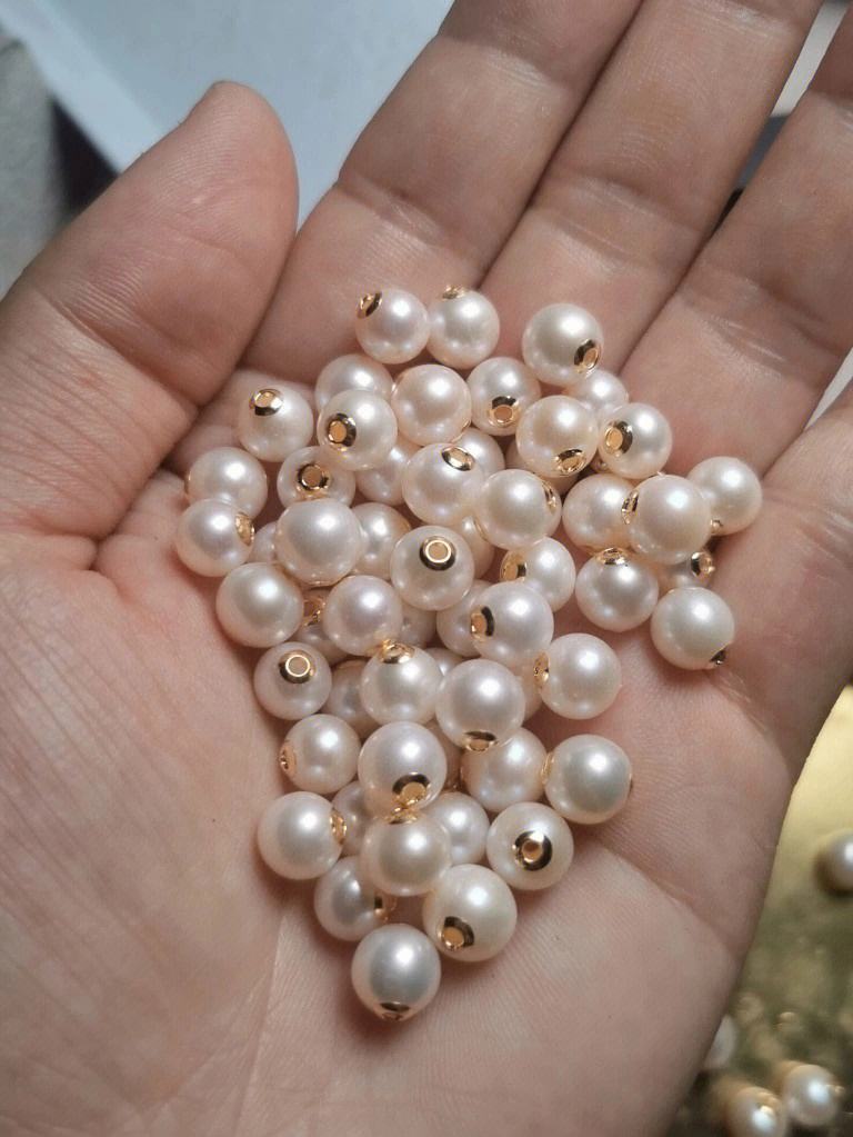 珍珠價(jià)格揭秘，多種因素決定其價(jià)值