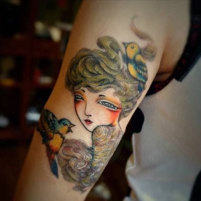 揭秘未來(lái)流行趨勢(shì)，2025熱門(mén)紋身圖案——小巷深處的獨(dú)特紋藝小店