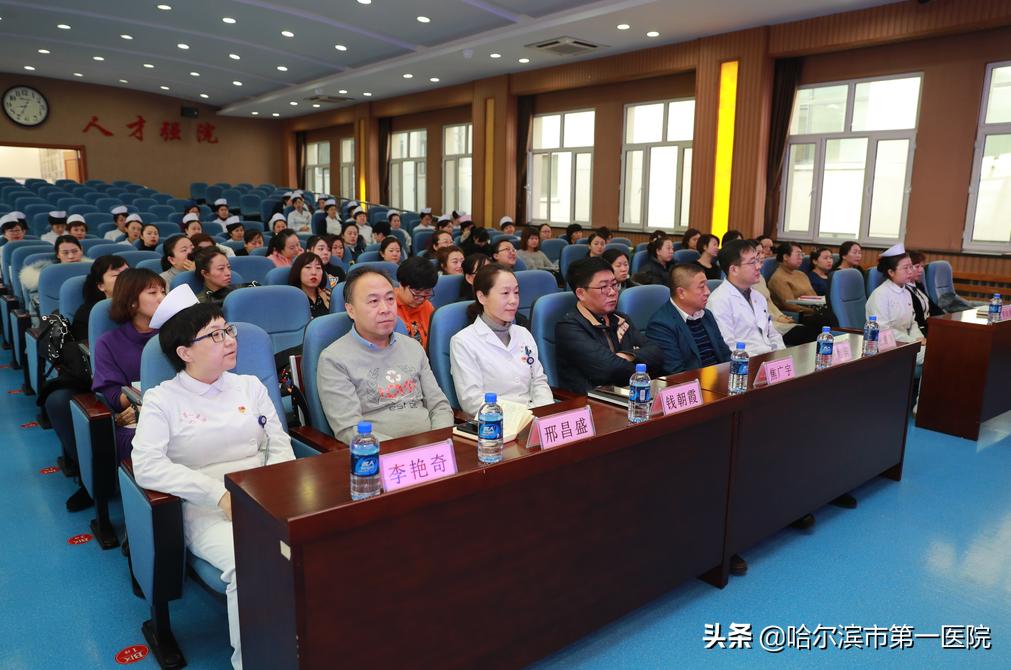 護(hù)士授課比賽，展現(xiàn)自信與成就的舞臺(tái)，點(diǎn)亮知識(shí)的燈塔