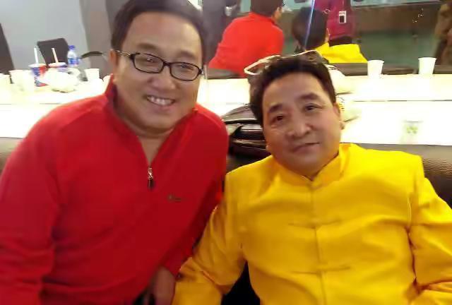 小品演員的煩惱與科技助手，最新高科技小品演員助手揭秘