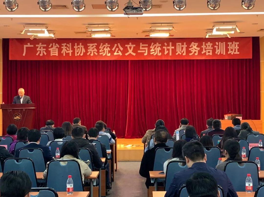 公文處理?xiàng)l例實(shí)施細(xì)則更新，與自然美景的旅行邅遇新篇章