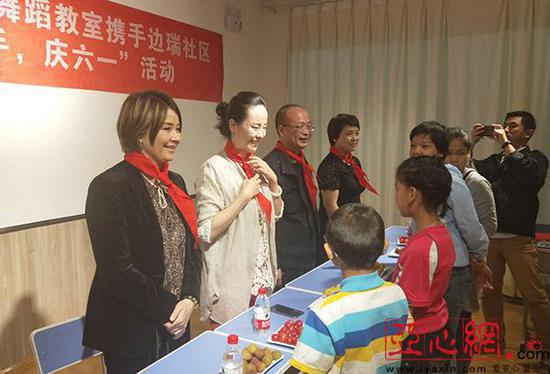 拜爾娜最新動態(tài)揭秘，小巷中的隱藏寶藏！