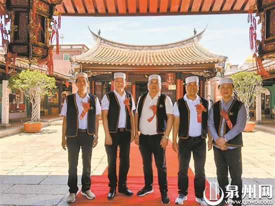 村長情緣新篇章，學(xué)習(xí)成長，自信鑄就夢想之路