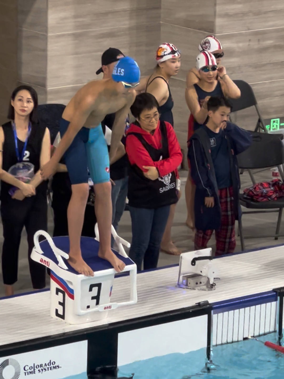 頌揚水中英雄，回溯游泳比賽的榮耀歷程