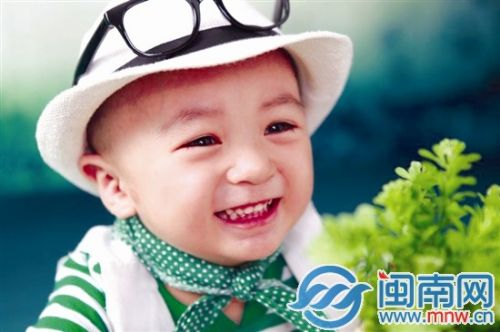 最新小輝輝科技產(chǎn)品介紹及創(chuàng)新概覽