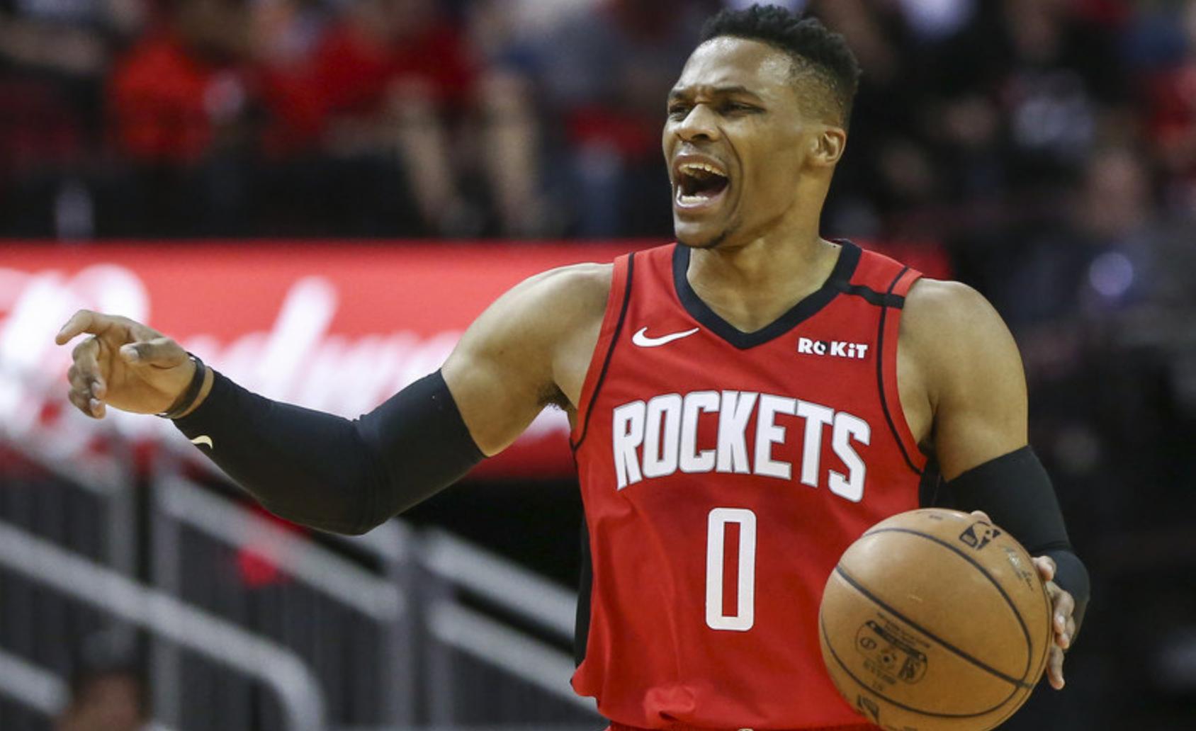 威少獨(dú)家專訪揭秘籃球巨星背后的故事與心路歷程