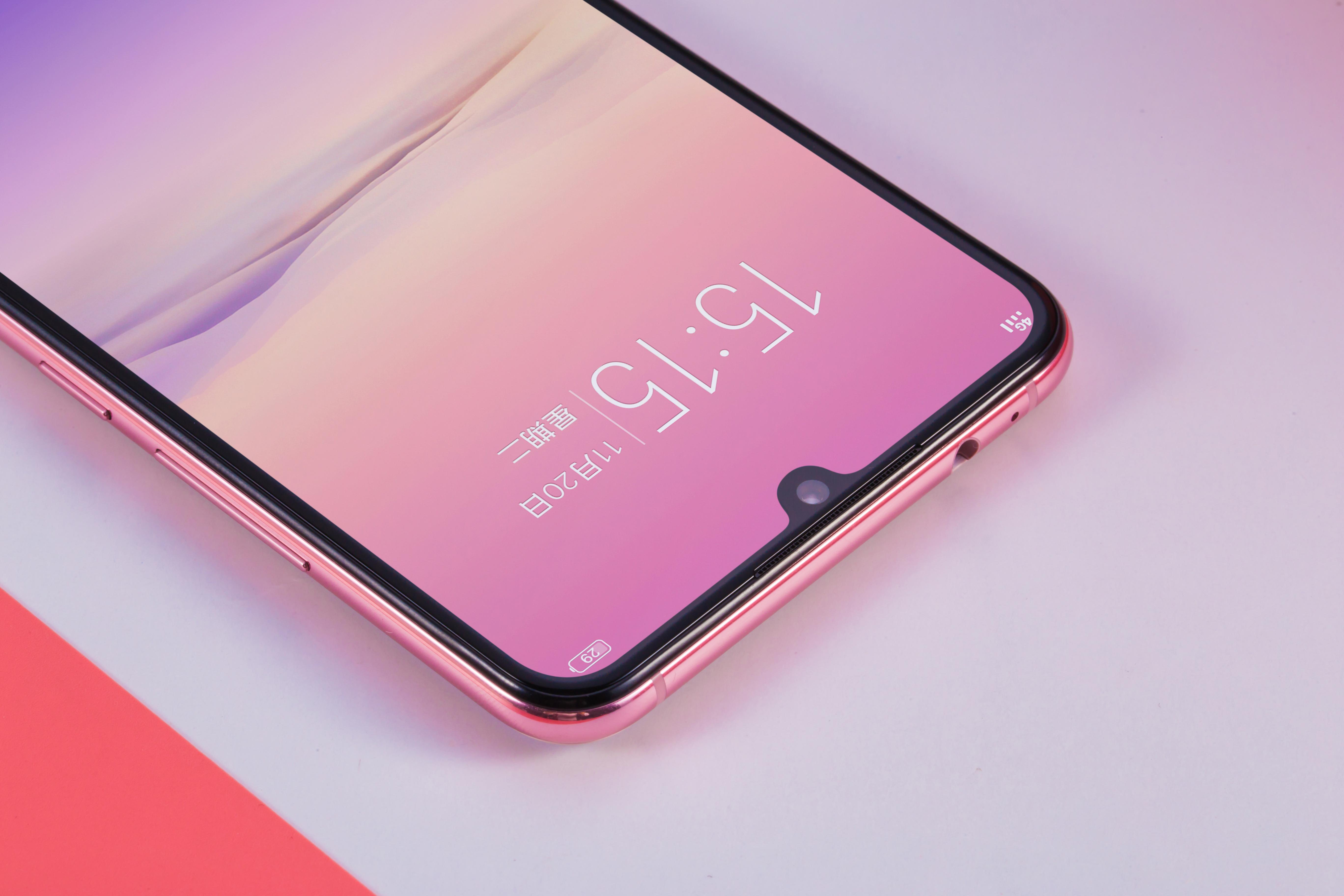 最新版美顏相機(jī)雙刃劍效應(yīng)，使用困擾與美顏探討