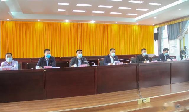 平南縣委最新領(lǐng)導(dǎo)成員引領(lǐng)科技重塑領(lǐng)導(dǎo)體驗(yàn)的未來之路