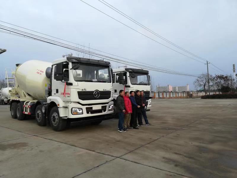 96陜汽輕量化最新款，科技引領運輸未來革新