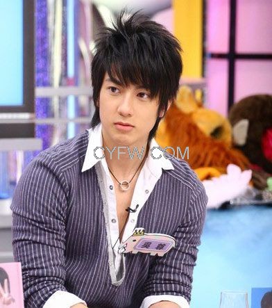 吳尊最新發(fā)型鬢發(fā)理光，魅力新造型的步驟指南