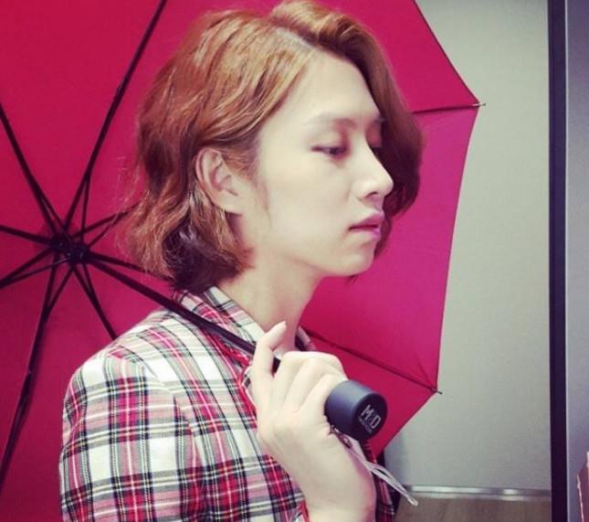 金希澈最新動態(tài)揭秘，日常趣事與真摯友情回顧